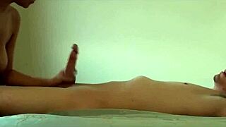 Ich traf diese hübsche Hure für Oral und 69