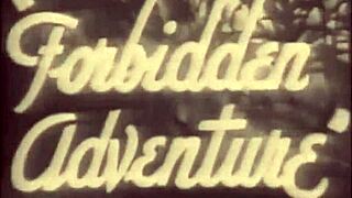 HD video of natural tits and ass from behind