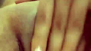 College student enjoys solo masturbation session