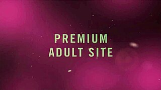 Lovenia Lux hallitsee kolmikon kahden miehen kanssa