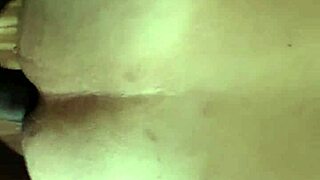 eu de quatro levando pau do negão ativo no cu pelado