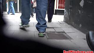 oh yeah, eat that pussy in amsterdam