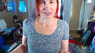 Watch mommy teach cunt lessons