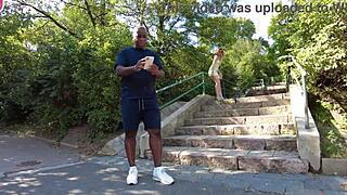 Marsianna Amoon Takes Double Penetration Hard