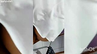 loira puta sentando gostoso no macho corno