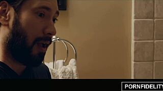 Lily Love gets a blowjob and fucks in the shower, cumshot included! 💦🛁