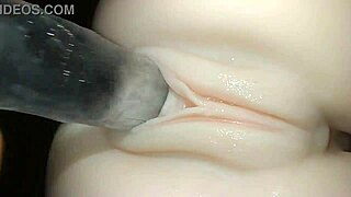 Guide to helping women masturbate to orgasm