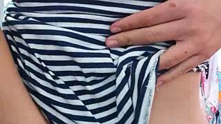 chica colombiana, you masturbating alone?