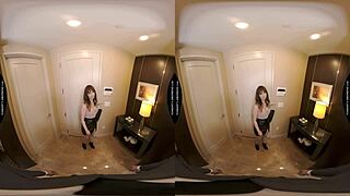 Quinn Wilde Fucks Fan In Hotel Lingerie