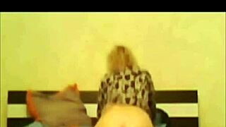 Du Gros Cul De Milf Bien Salope Riding Big Cock With Anal And Creampie.