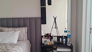 i'm cleaning up as a hot blonde latina