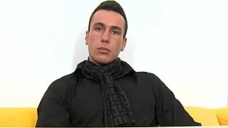 Watch this gay oral sex scene