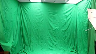 Bambi Dianna's Amateur Clothed Photoshoot Session