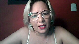 59 - gozei no bucet�o da minha tia- meu filho gostoso - instagram lolahistoria - e-mail lolacontosehistorias gmail com