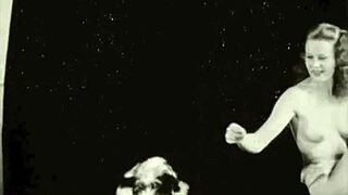 Rasa retro memek berbulu luar rumah