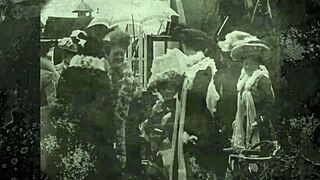 รู้สึกถึงความตื่นเต้นแบบวินเทจกับหีขนนอกบ้าน