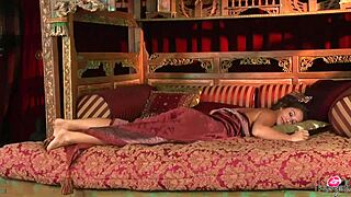 Eva Lovia Pussy Fucks Karlie Montana!