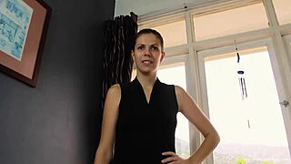 Petite Girlfriend Julia Gags On Monster Cock Late For Meeting