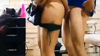 estetica corte con final feliz con cliente cachondo