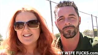 Žestoki seks sa MILF Karen ogromnim sisama u kući muža 😍