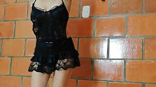 Hanna gets tied up in a bondage session