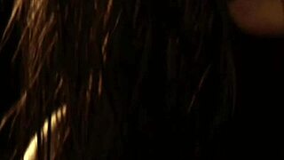 i watchin' oriental babe doin' sensual ritual nude dancin'