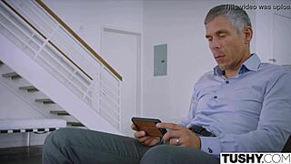 นักศึกษาหุ่นอวบอ้อนอาจารย์เย็ดตูดแรงๆ 😈💦