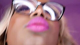 Horny Ebony Craving Hard Cock