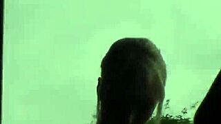 ムチムチ毛マン相撲娘、下舐めされたい？