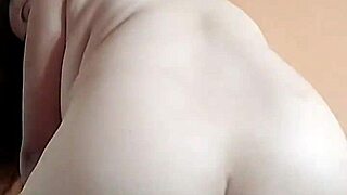 Pornstar Poosoo Plays with Favorite Dildo in Intriguing Toy Session