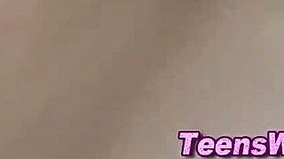 Real Amateurs Boldly Eat Pussy In Sorority House