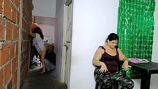 Aku Hantam Ibu Tiri Latina Horni Dan Adik Tiri Kaya Dengan Keluar Di Mukanya