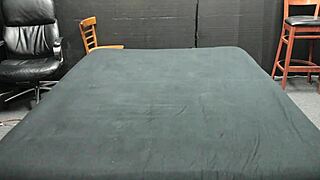 scarlett johnson, show me that blacklight teen fetish action!