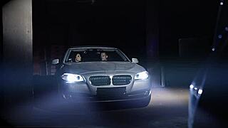 Anissa Kate kongkek tiga lelaki di tempat letak kereta