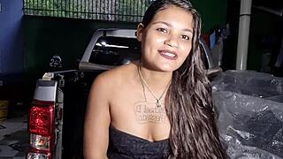 Tigresavip enjoys boat ride with corninho and returns home