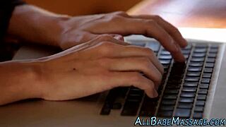 Busty lez masseuse tasted client's tits 😋