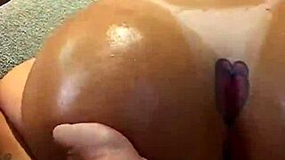 she's twerking her oily big ass so good