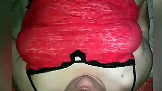 I'm totally into chubby black men's asses for anal and cumshots 😍