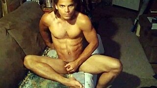 Ivory White, I'm showing off my ass and feet for you all