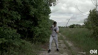 I stripped naked and got hard during my gay workout.