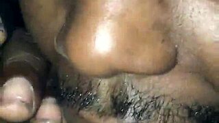 Pussy licking in the backseat of a car