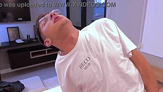 Meu primo descobriu que gosto de chupar pau