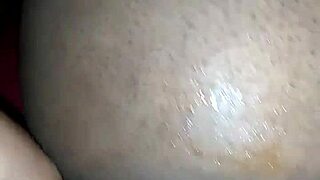 I'm cumming hard on my big booty now.