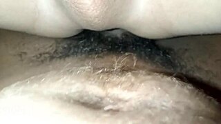 Analsex på morgonen med en stor barback kuk