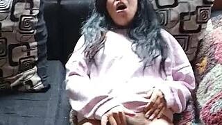 Chilean whore masturbates intensely