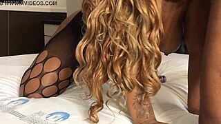 smoozing with newcomer amadora lorenna black pov metropolis hotel full on red