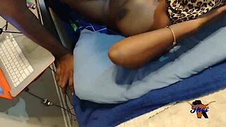 amateur ebony milf in hardcore action