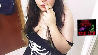 i love this goth smoking fetish