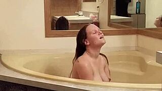 Bathtime Relaxation - Ft Shadebunny!