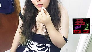 i love this goth smoking fetish